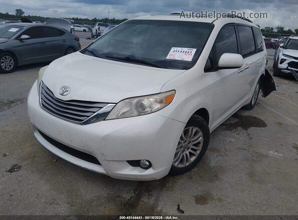 5TDYZ3DC5HS889174 2017 TOYOTA SIENNA White წინა მარცხენა ხედი სამი მეოთხედიდან