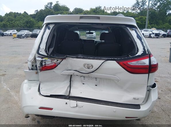 5TDYZ3DC5HS889174 2017 TOYOTA SIENNA White 