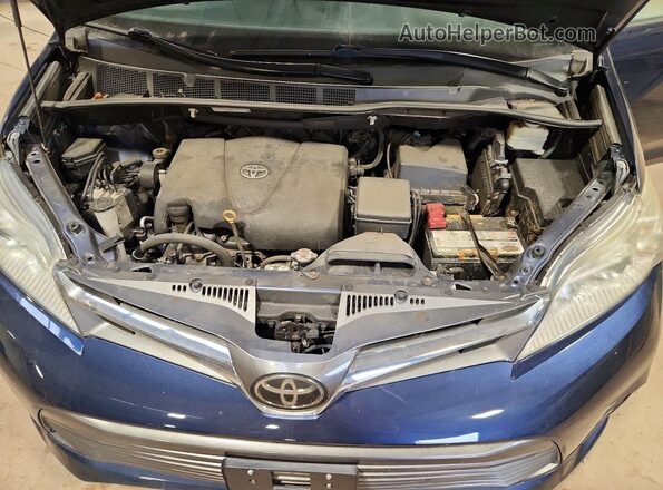 5TDYZ3DC9JS934400 2018 TOYOTA SIENNA Blue 