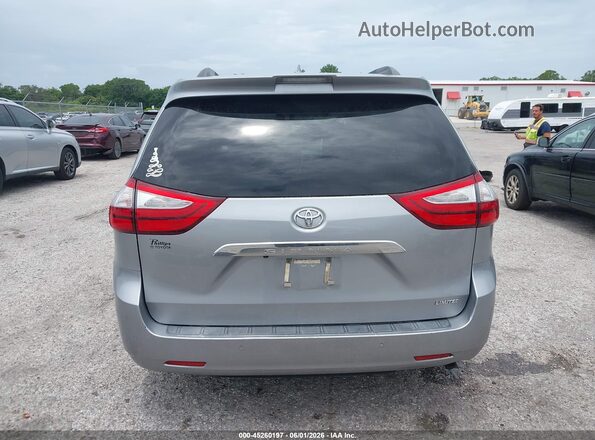 5TDYZ3DCXJS957944 2018 TOYOTA SIENNA Gray 