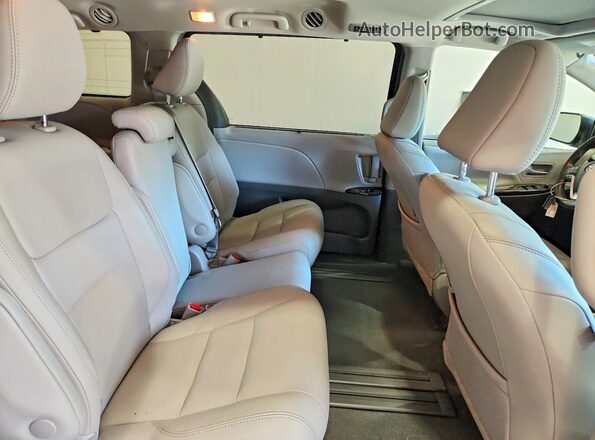 5TDYZ3DCXLS026508 2020 TOYOTA SIENNA Серый 