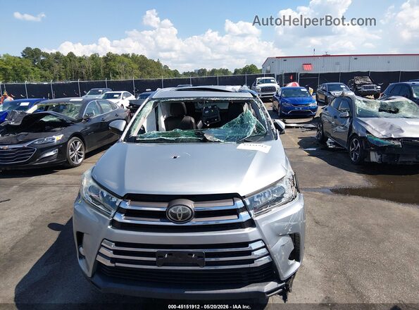 5TDYZRFH2JS236965 2018 TOYOTA HIGHLANDER Gray 