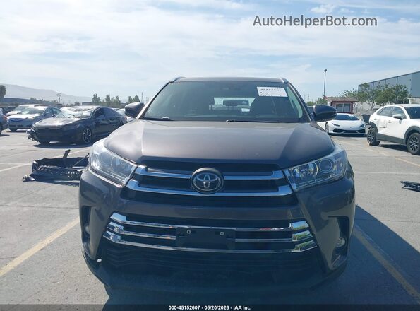 5TDYZRFH5KS350993 2019 TOYOTA HIGHLANDER Gray Вид задньої частини салону