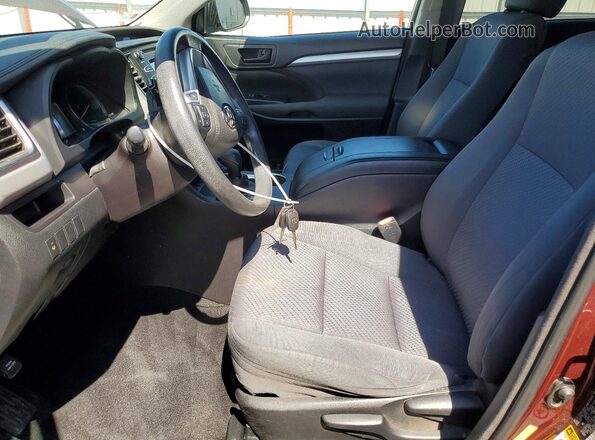 5TDZARFH0GS018706 2016 TOYOTA LE Red Front interior view