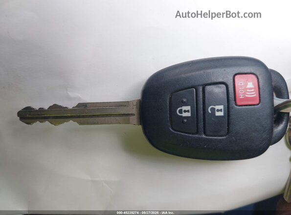 5TDZARFH1JS039281 2018 TOYOTA HIGHLANDER White Widok deski rozdzielczej