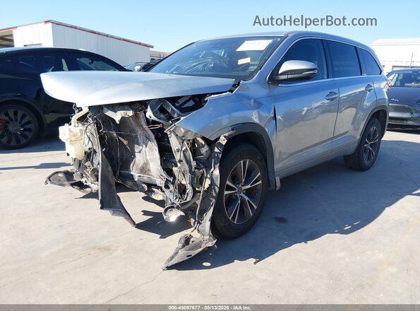 5TDZARFH8JS041822 2018 TOYOTA LE Серый Передняя левая четверть
