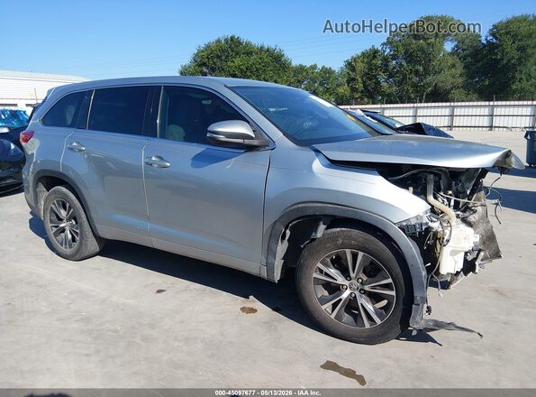 5TDZARFH8JS041822 2018 TOYOTA LE Серый Панорамный вид салона 360°