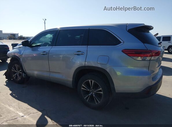 5TDZARFH8JS041822 2018 TOYOTA LE Серый 