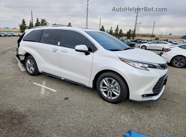 5TDZSKFC2SS220626 2025 TOYOTA SIENNA White Przód prawy