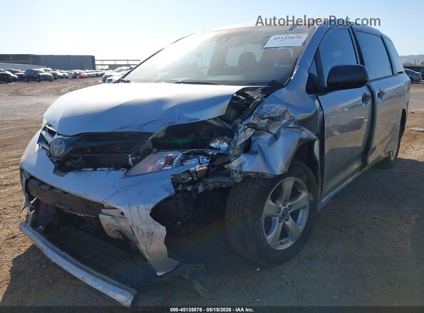 5TDZZ3DC2LS057353 2020 TOYOTA SIENNA Silver Вид спереду