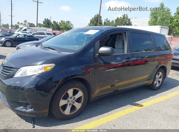 5TDZZ3DC3HS863161 2017 TOYOTA SIENNA Black Widok z przodu