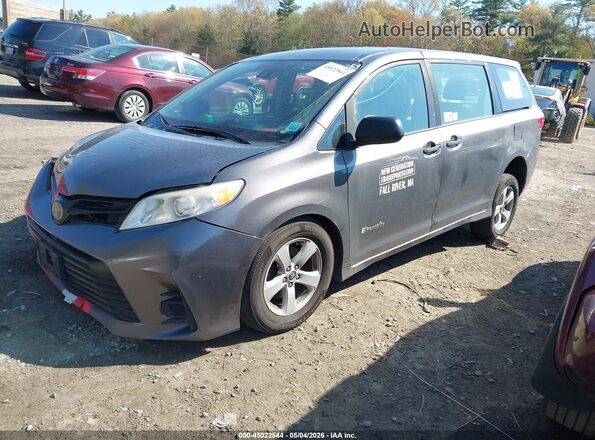 5TDZZ3DC5JS942420 2018 TOYOTA SIENNA Gray Передня ліва чверть