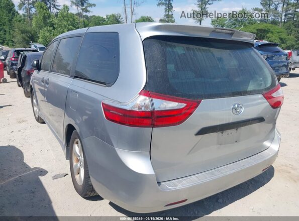 5TDZZ3DC6JS942443 2018 TOYOTA SIENNA Silver 
