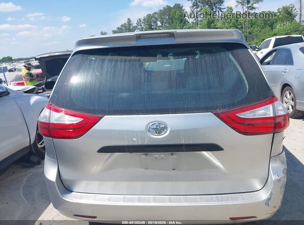 5TDZZ3DC6JS942443 2018 TOYOTA SIENNA Silver 