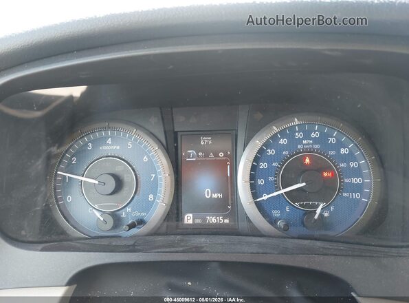 5TDZZ3DC7JS960725 2018 TOYOTA SIENNA White Вид задніх сидінь