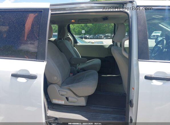 5TDZZ3DC7JS960725 2018 TOYOTA SIENNA White Вид наклейки з VIN-кодом