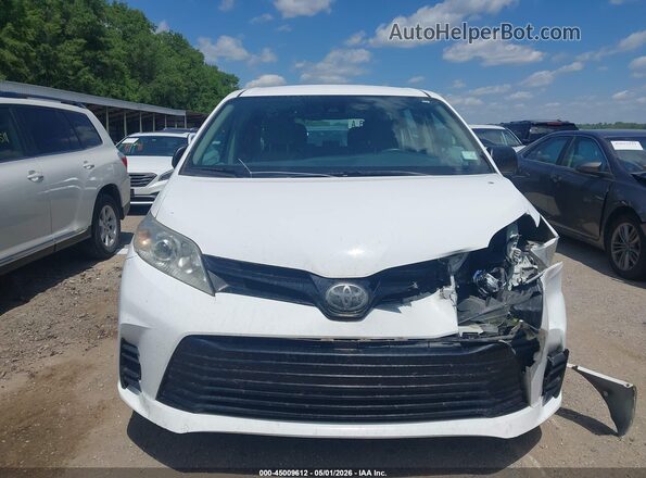 5TDZZ3DC7JS960725 2018 TOYOTA SIENNA White Вид панелі приладів