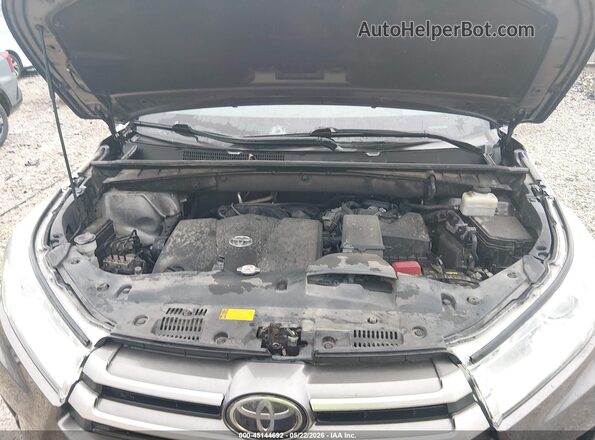 5TDZZRFHXJS246051 2018 TOYOTA HIGHLANDER Gray 