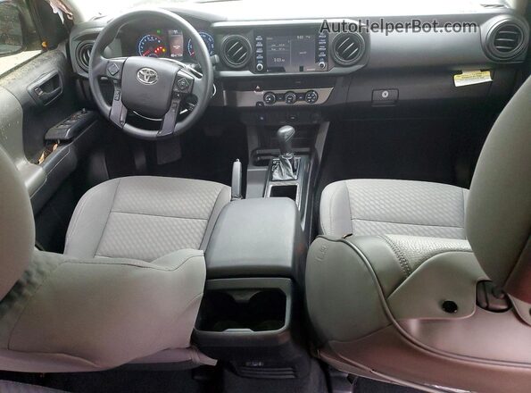 5TFAX5GN7MX192559 2021 TOYOTA TACOMA Серебряный Вид панели приборов