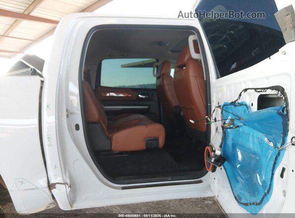 5TFAY5F11KX780255 2019 TOYOTA TUNDRA White VIN კოდის სტიკერის ხედი