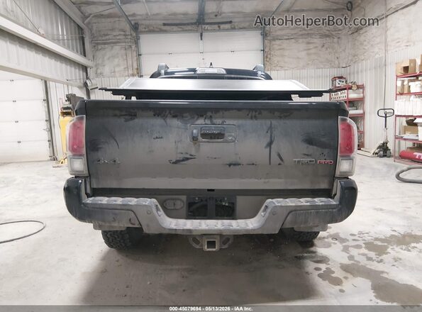5TFCZ5AN5KX209769 2019 TOYOTA TACOMA Black 