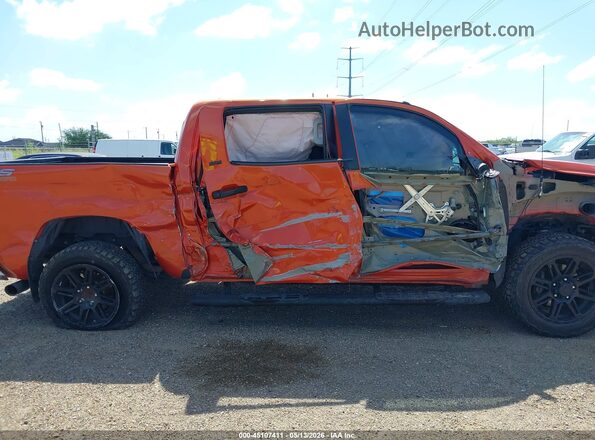 5TFDW5F12HX674666 2017 TOYOTA TUNDRA Orange Widok wnętrza 360 stopni