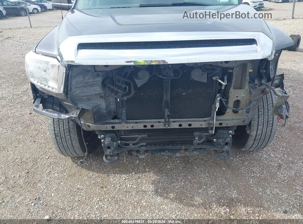 5TFDW5F15HX658283 2017 TOYOTA TUNDRA Gray Вид спереду