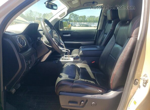 5TFDW5F19HX585192 2017 TOYOTA TUNDRA Tan Vista interior delantera