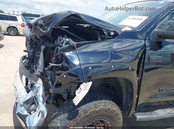 5TFDW5F1XJX705653 2018 TOYOTA TUNDRA Black 