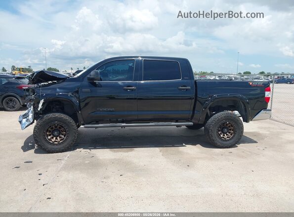 5TFDW5F1XJX705653 2018 TOYOTA TUNDRA Black 