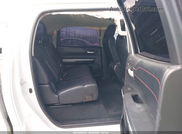 5TFDY5F11MX018835 2021 TOYOTA TUNDRA White VIN კოდის სტიკერის ხედი