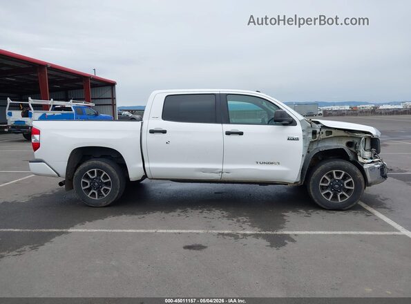 5TFDY5F14JX699231 2018 TOYOTA TUNDRA White 