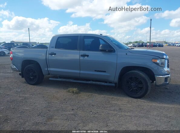 5TFEM5F10KX137568 2019 TOYOTA TUNDRA Gray 