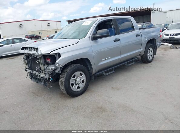 5TFEM5F12KX144733 2019 TOYOTA TUNDRA Gray წინა მარცხენა ხედი სამი მეოთხედიდან