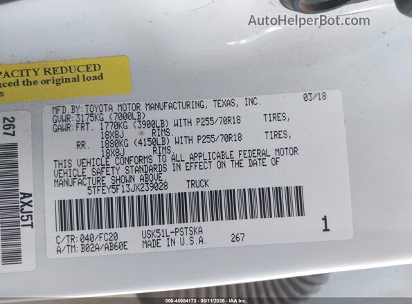 5TFEY5F13JX239028 2018 TOYOTA TUNDRA White 