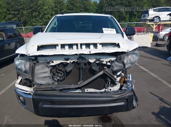5TFEY5F17JX243812 2018 TOYOTA TUNDRA White ხელსაწყოთა პანელის ხედი