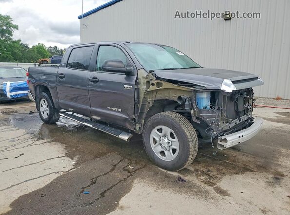 5TFEY5F19KX247135 2019 TOYOTA TUNDRA Серый Передняя правая четверть