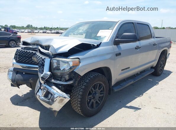 5TFEY5F19LX272022 2020 TOYOTA TUNDRA Silver Vista tres cuartos delantera izquierda