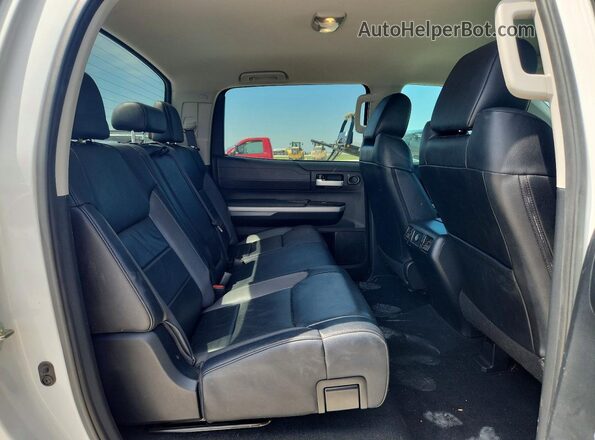 5TFFY5F13JX231158 2018 TOYOTA TUNDRA White 
