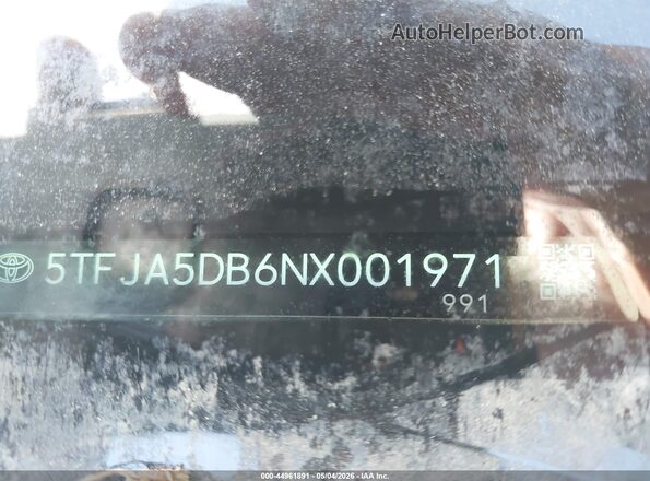 5TFJA5DB6NX001971 2022 TOYOTA LIMITED Gray 
