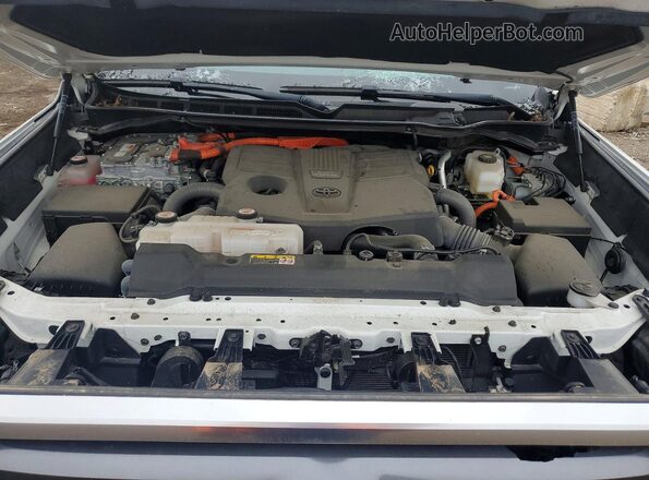 5TFJC5DB8NX004364 2022 TOYOTA LIMITED White 