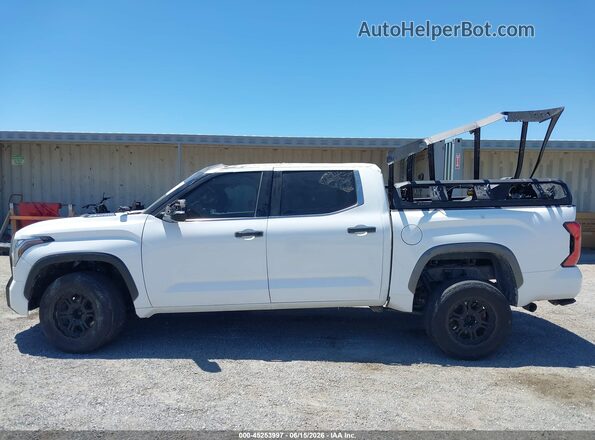5TFJC5DB9PX017448 2023 TOYOTA TUNDRA HYBRID White სალონის 360-გრადუსიანი ხედი