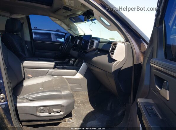 5TFJC5EC7PX004169 2023 TOYOTA LIMITED Navy Սալոնի դիմացի տեսք