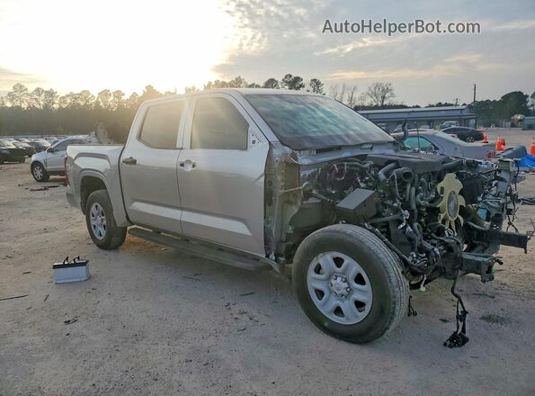 5TFKB5DB5RX175974 2024 TOYOTA TUNDRA Серый Передняя правая четверть