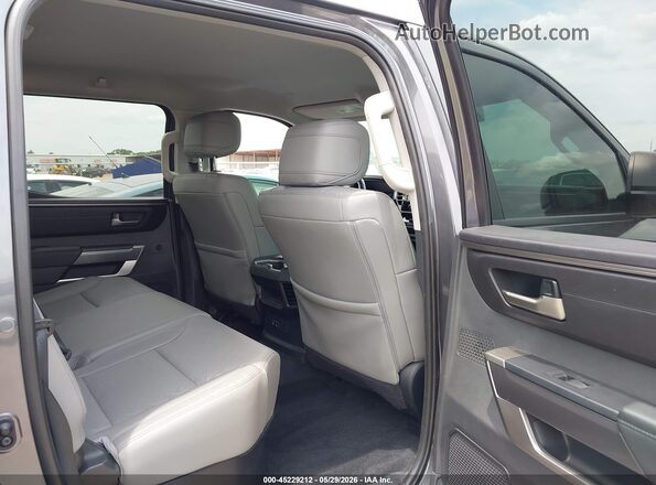 5TFLA5DB1RX163263 2024 TOYOTA TUNDRA Gray VIN კოდის სტიკერის ხედი