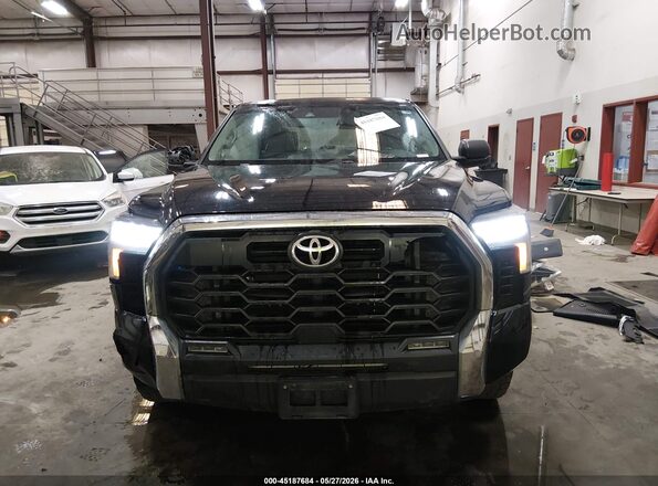 5TFLA5EC2NX004513 2022 TOYOTA TUNDRA Black Սալոնի հետևի տեսք