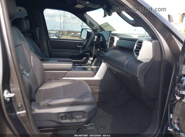 5TFNA5DB5SX304799 2025 TOYOTA TUNDRA Серый Вид салона спереди