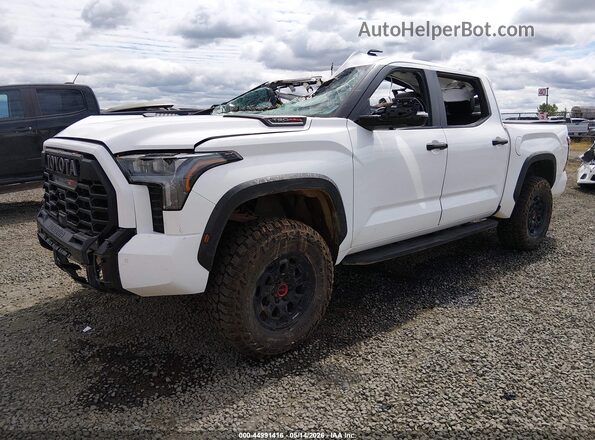5TFPC5DB6RX040456 2024 TOYOTA TUNDRA HYBRID White Առջևի ձախ երեք քառորդ տեսարան