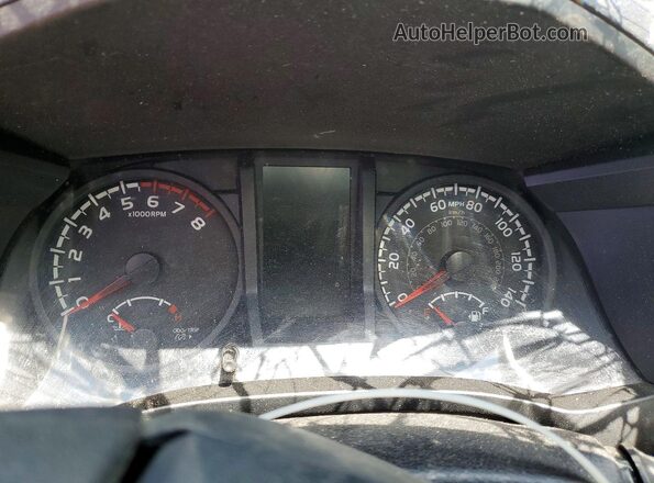 5TFRX5GN2KX142586 2019 TOYOTA TACOMA Silver 