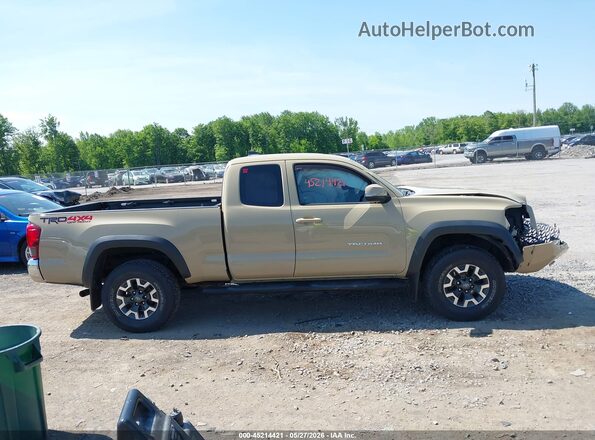 5TFSZ5AN8KX192087 2019 TOYOTA TACOMA Tan Vista interior trasera
